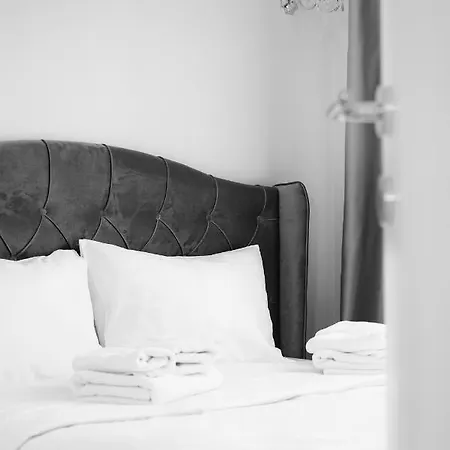 Adonis 305 شقة فندقية زلاتيبور