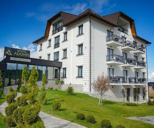 Aparthotel Adonis 305 *